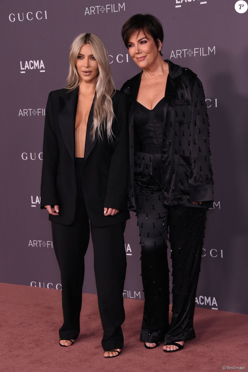 Kim Kardashian et sa mère Kris Jenner à Los Angeles, le 4 novembre 2017 © Chris Delmas/Bestimage