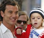 Gavin Rossdale en plein tournage de son nouveau clip, avec un cameo surprise de son fils, l'adorable Kingston !