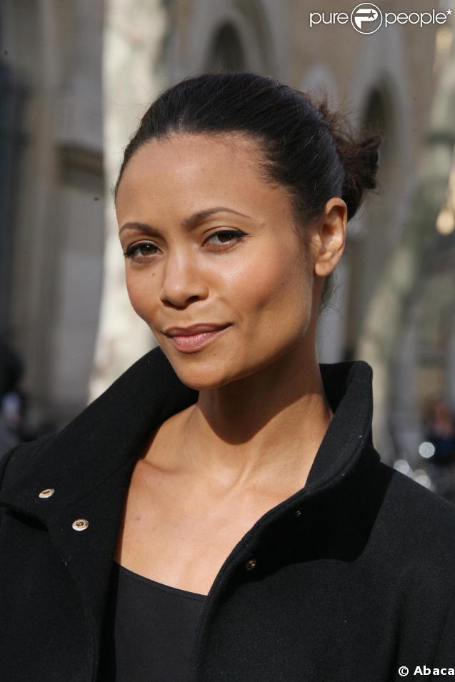 Thandie Newton au défilé Stella McCartney ce lundi matin à Paris