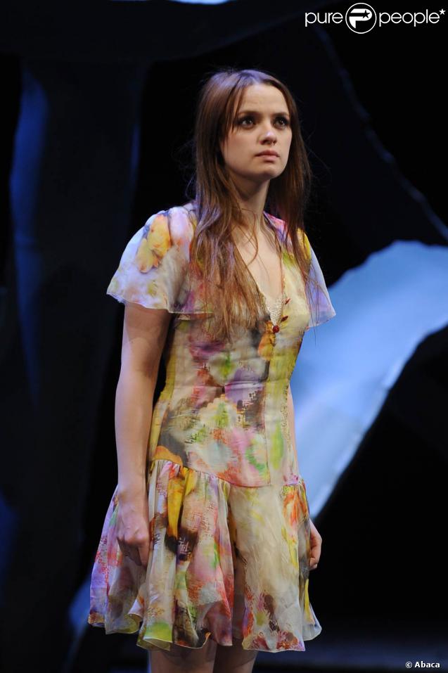Sara Forestier dans la pièce 