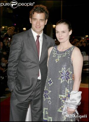 Clive Owen et sa femme Sarah Jane Fenton, à l'occasion de l'avant-première de "Duplicity", le 10 mars 2009 à l'Empire Leicester Square de Londres.