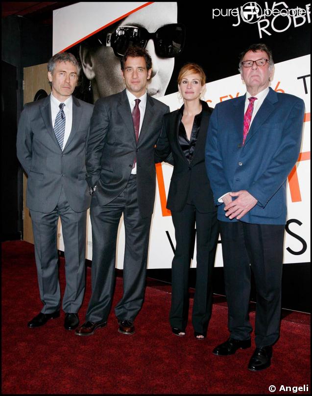 Tony Gilroy, Clive Owen, Julia Roberts et Tom Wilkinson, à l'occasion de l'avant-première de 