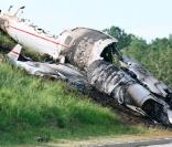 L'épave de l'avion après le crash auquel DJ AM et Travis Barker ont échappé, en septembre 2008