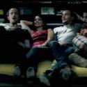 Pour le clip de son superbe single, Calogero invite tous ses amis : des gens célèbres, un dinosaure... ! Regardez !