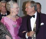 Un dîner en toute simplicité au Palais Royal Christiansborg de Copenhague : la reine Margrethe et son époux le prince Henrik 