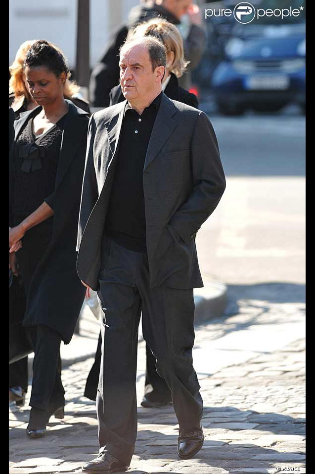 Pierre Lescure à l'enterrement d'Alain Bashung