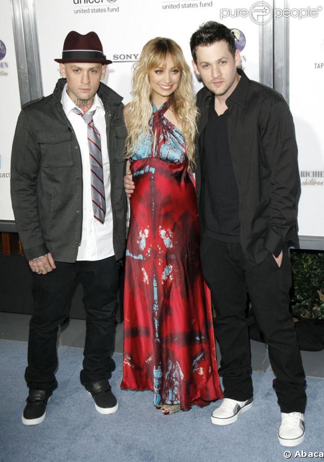 Benji Madden, Nicole Richie et Joel Madden lors de la soirée caritative pour l'Unicef Tap Project organisée par Sony Cierge et The Richie-Madden Children fondation à Los Angeles le 23 mars 2009
