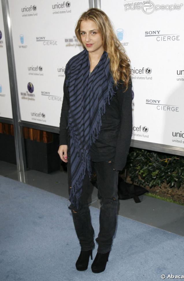 Charlotte Ronson lors de la soirée caritative pour l'Unicef Tap Project organisée par Sony Cierge et The Richie-Madden Children fondation à Los Angeles le 23 mars 2009