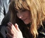 Julie Depardieu, à l'enterrement de son frère Guillaume...
