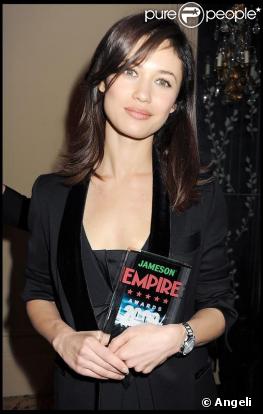 Olga Kurylenko lors de la soirée Empire Film Awards à Londres le 29 mars 2009
