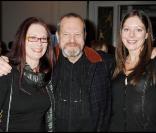 Terry Gilliam, sa femme et sa fille lors de la soirée Empire Film Awards à Londres le 29 mars 2009