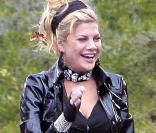 Kristen Johnston sur le tournage du pilote de la série  Absolutely Fabulous , version US !