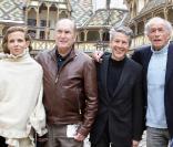 Robert Duvall et sa femme Luciana, la député maire de Beaune Alain Suguenot, et le coémdien Venantino Venantini, le 2 avril 2009, lors du 1er Festival du Film Policier de Beaune, durant lequel la star américaine a été honorée !