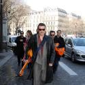 Yvan Le Bolloc'h en concert dans les rues de Paris... Nikos est très fan !