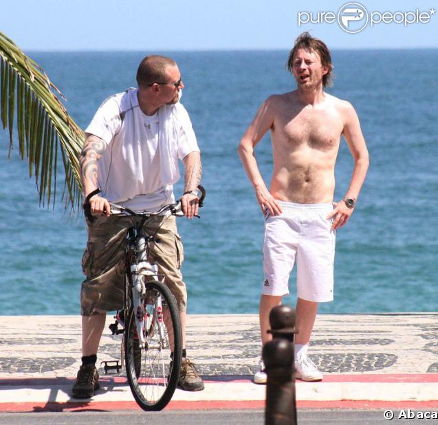 Thom Yorke et Radiohead en plein effort au soleil d'Ipanema, le 19 mars 2009