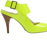 Collection printemps-été 2009 Mango. Les chaussures se seront toujours plus hautes et colorées ! 