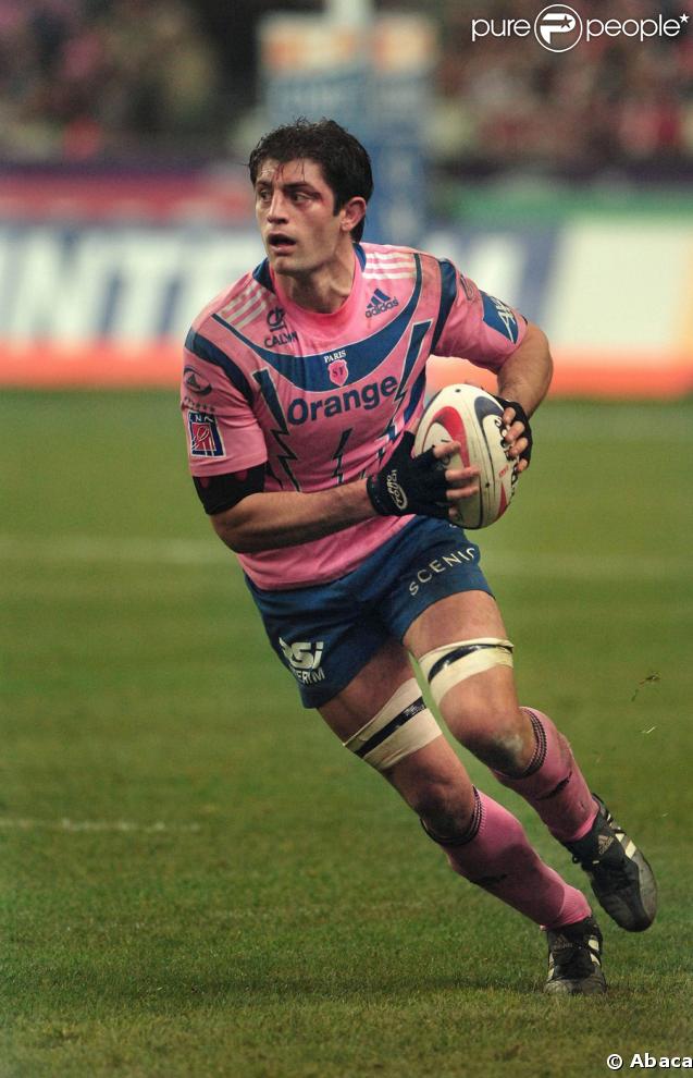 Pierre Rabadan est 3e ligne centre du Stade Français et l'amoureux de la belle Caterina Murino 