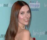 Scarlett Johansson, belle en toutes cironstances !