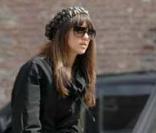 Jessica Alba cherche à arrêter un troisième taxi : en vain ! 