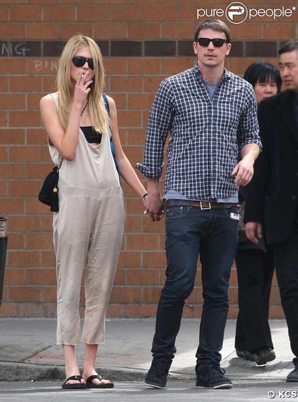 Josh Hartnett et sa nouvelle petite amie à New York 