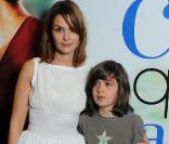 Barbara Schulz à la première de Celle que j'aime avec le petit Anton 