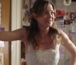 Meredith Grey (Ellen Pompeo) va-t-elle choisir cette robe ?