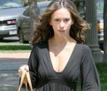 Jennifer Love Hewitt à Toluca Lake en Californie, le 30 avril 2009