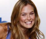 Bar Refaeli superbe en tenue de sport ce matin à Madrid pour le lancement d'une nouvelle gamme Reebok.