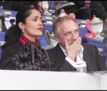 Salma Hayek et son mari François-Henri Pinault au Stade de France... le Stade Rennais a pris la patée !