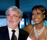George Lucas et Marsha samedi soir lors du dîner des correspondants avec le président Barack Obama