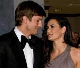 Demi Moore et Ashton Kutcher samedi soir lors du dîner des correspondants avec le président Barack Obama