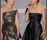 Hilary Swank et Marion Cotillard lors de la remise du trophée Chopard à l'Hotel Martinez à Cannes le 18 mai 2009