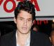 John Mayer, attristé, refuse de parler à ses fans !
