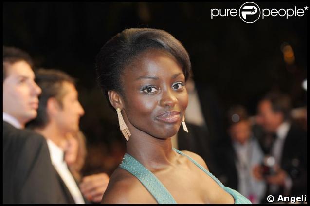 Aïssa Maïga hier soir à Cannes, superbe dans sa robe bleue