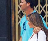 Letizia et Felipe en juillet 2005 lors de leurs vacances d'été. La princesse est enceinte de son premier enfant. 