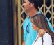 Letizia et Felipe en juillet 2005 lors de leurs vacances d'été. La princesse est enceinte de son premier enfant.