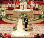 Letizia et Felipe lors de leur mariage le 22 mai 2004 à Madrid en la cathédrale Santa Maria la Real de la Almudena 