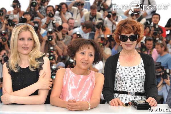  Laetitia Casta, Yi-Ching Lu, Fanny Ardant  au photocall de Visage le 23 mai 2009