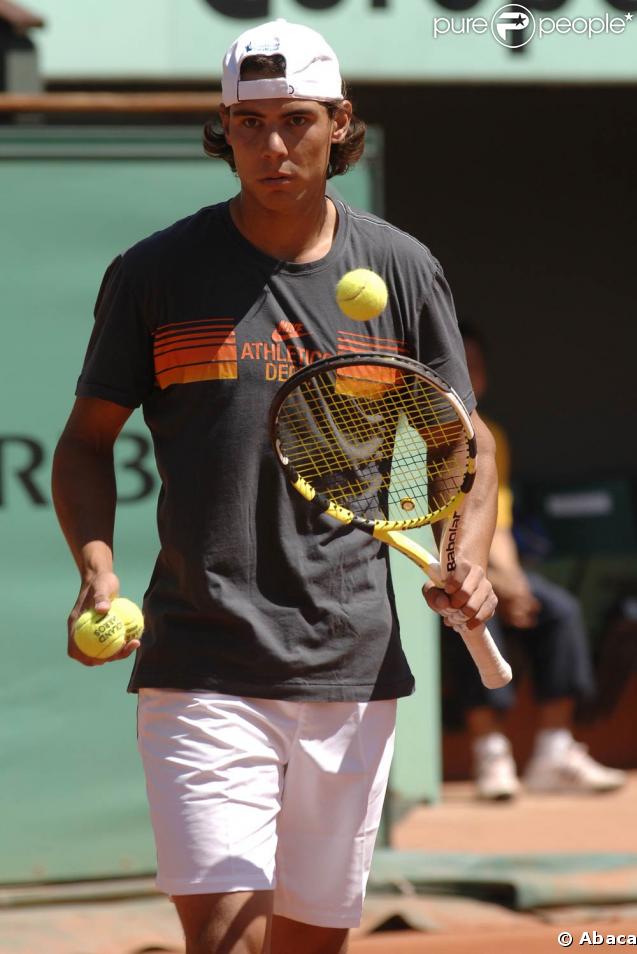 Rafael Nadal à l'entraînement avant le début des Internationaux de France de Roland-Garros
