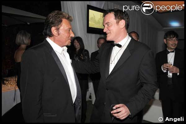 Quentin et Johnny discutant autour d'un verre : Cannes rassemble les plus grandes stars ! 
