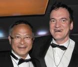 Tel un petit garçon, Quentin Tarantino ne cache pas son enthousiasme lors de sa rencontre avec le cinéaste Johnnie To 