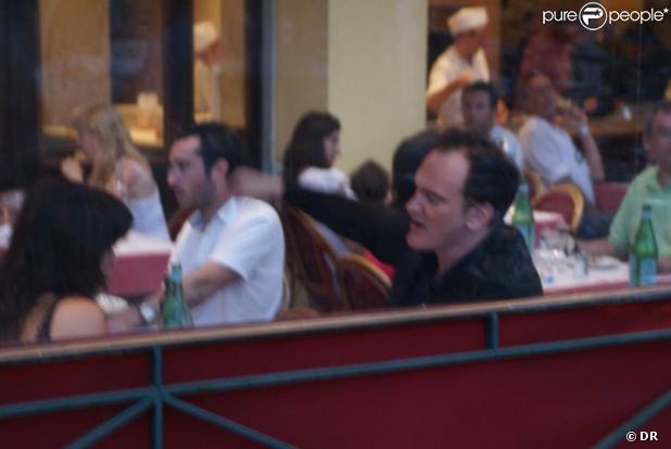 Quentin Tarantino avec Paz de la Huerta, sur le port de Cannes, le 24 mai 2009 ! Photos exclusives 