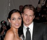 Rosario Dawson et Jason Lewis