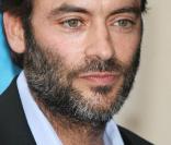 Anthony Delon, bientôt sur les planches pour Attache-moi au radiateur !