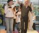 Valeria Attinelli et son mari Gianni à l'exposition picturale intitulée Les Droits de l'Âme, à l'Espace Cardin, hier
