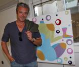 David Brécourt a assisté au défilé Les Droits de l'Âme à l'Espace Cardin, hier. L'expo était organisée par Valeria Attinelli, qui a également peint les toiles