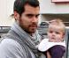 Honor avec son papounet Cash Warren, trop mignons ! 