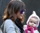 Jessica Alba habille sa fille comme une grande ! Elle a déjà le sens de la mode cette petite Honor ! 