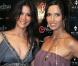 Patricia Velasquez et Padma Lakshmi, super belles, lors du 6e Gala Annuel de la Fondation Wayuu Taya, à la Stephen Weiss Gallery de New York, le 17 juin 2009 !