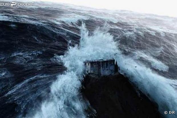 Des images de "2012", de Roland Emmerich !